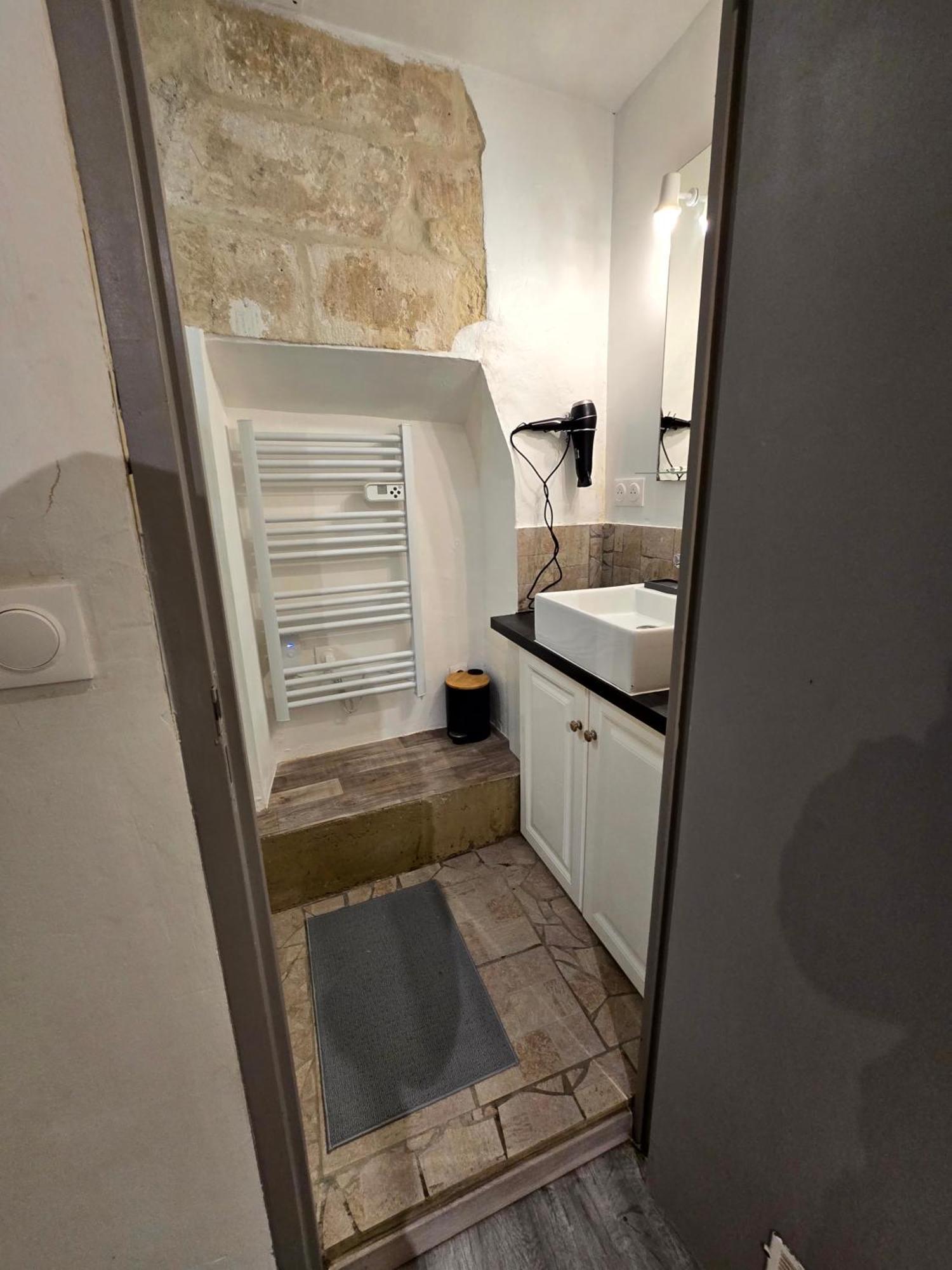 2 Chambres, Cuisine Equipee Apartment Beaucaire (Gard)