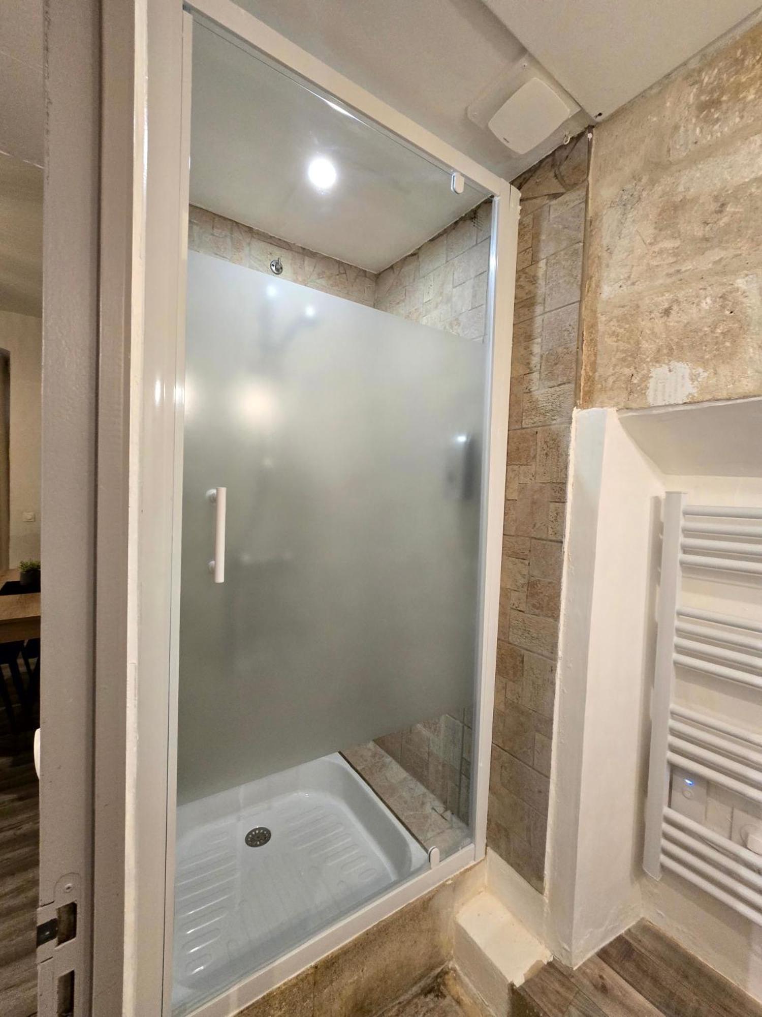 Apartamento 2 Chambres, Cuisine Equipee *