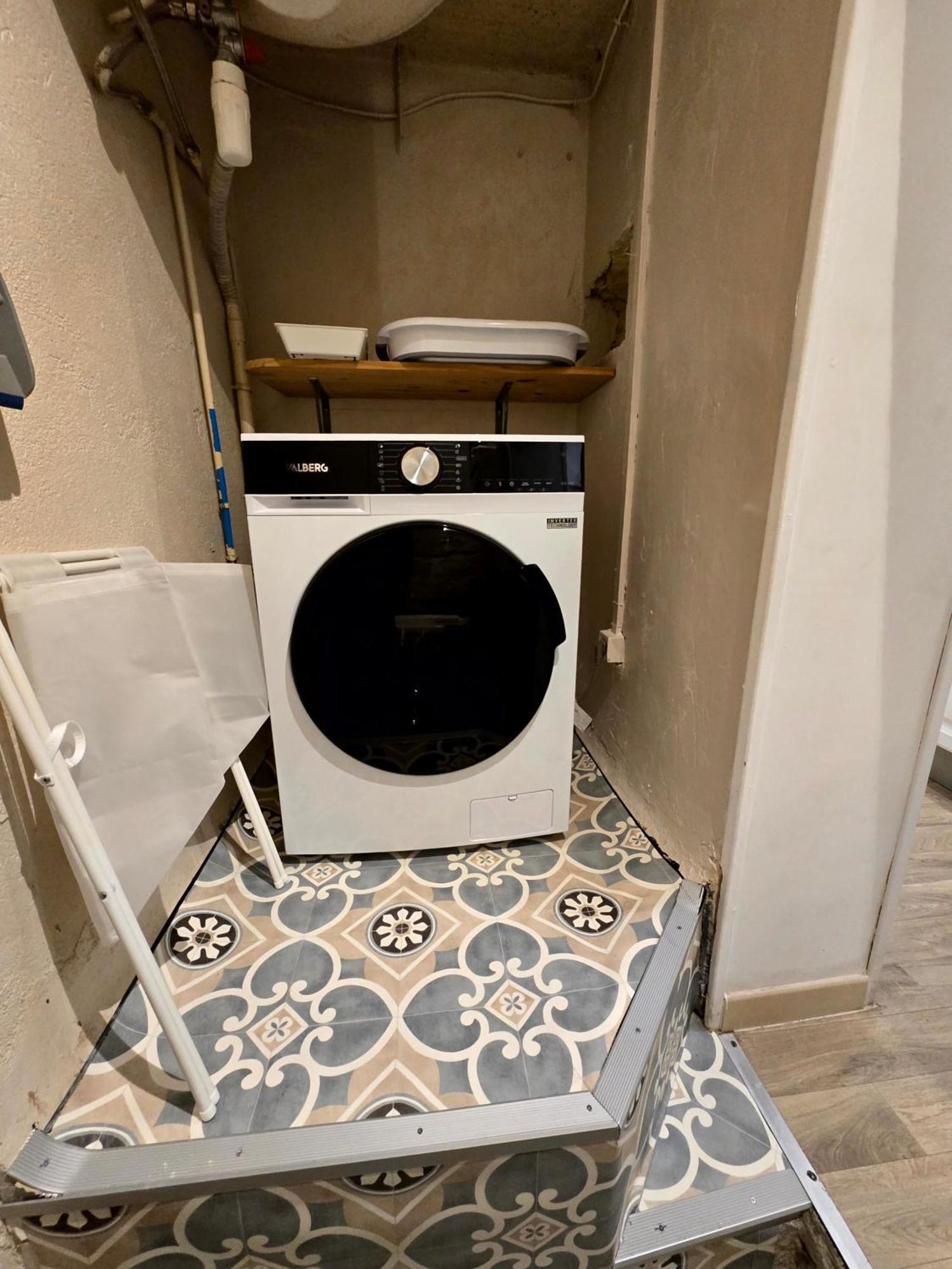 2 Chambres, Cuisine Equipee *